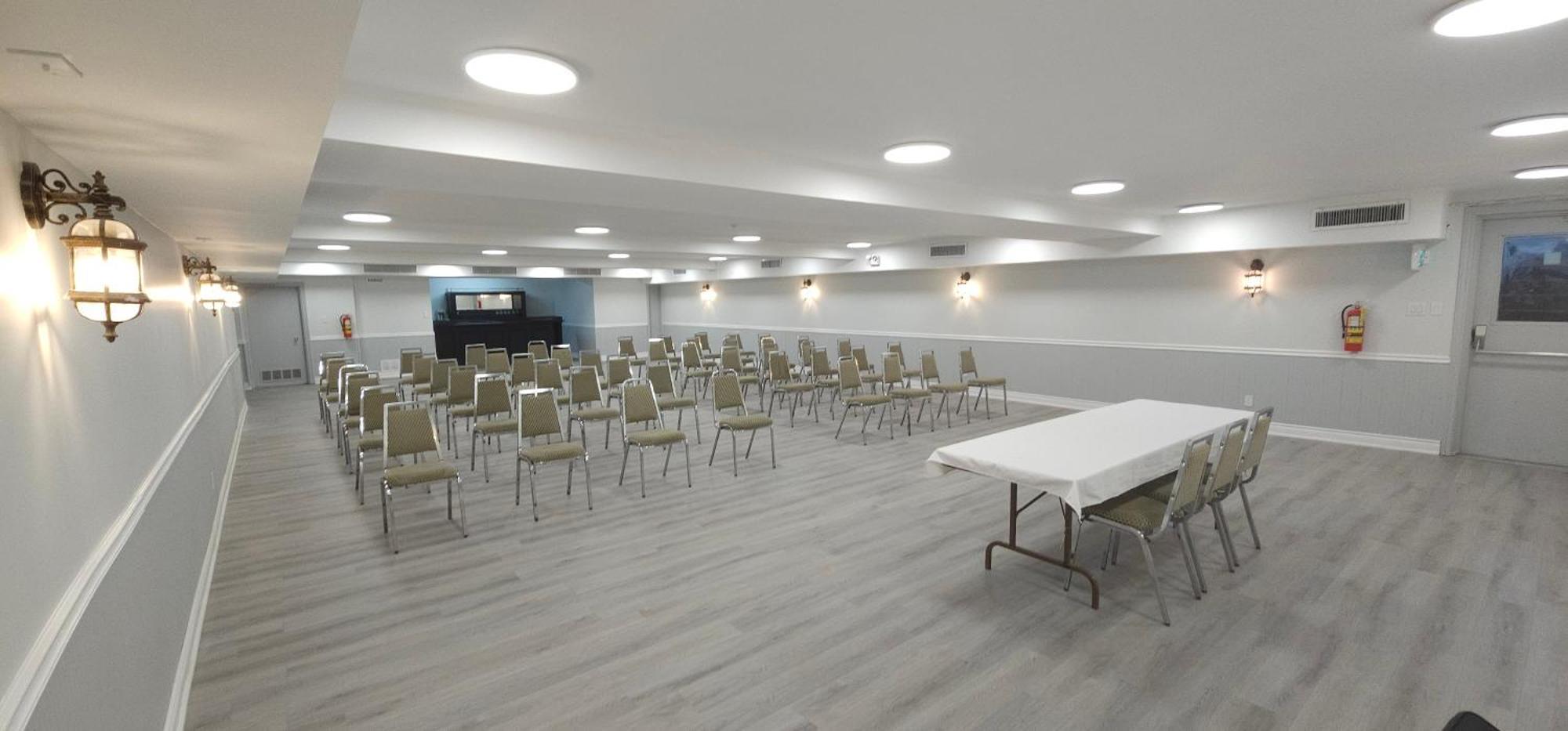 Super 8 By Wyndham Kirkland Lake מראה חיצוני תמונה