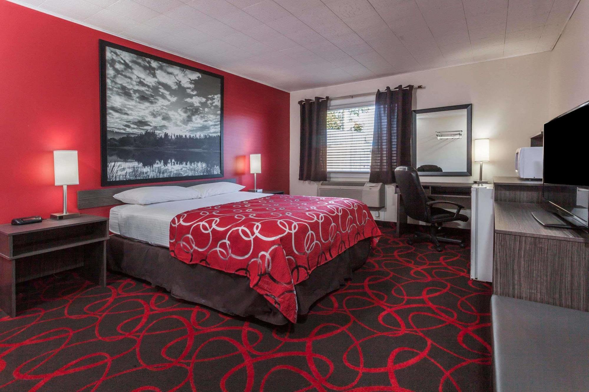 Super 8 By Wyndham Kirkland Lake מראה חיצוני תמונה
